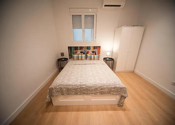Universitat Private Condo *