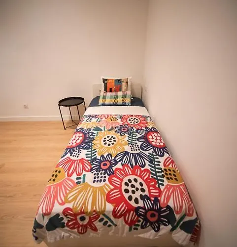 Condo Universitat Private