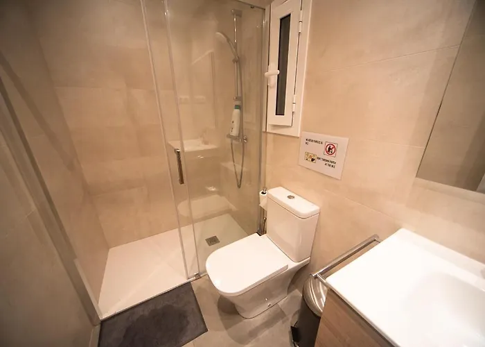Universitat Private Condo