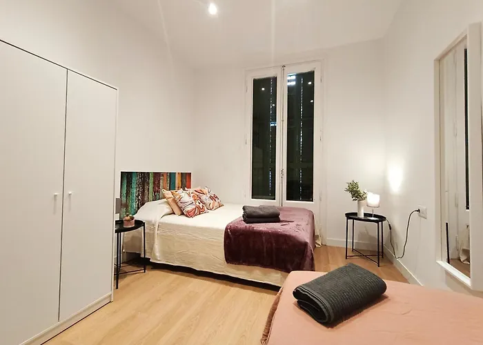 Universitat Private Condo